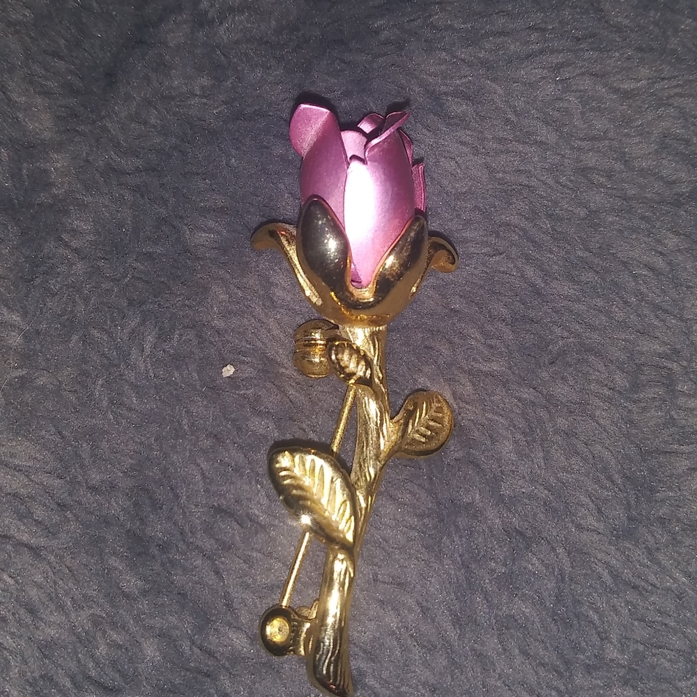 Rose gold pin